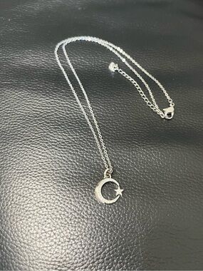 Swarovsk Crescent Moon and Star Pendant Necklace - Elegant Women's Jewelry